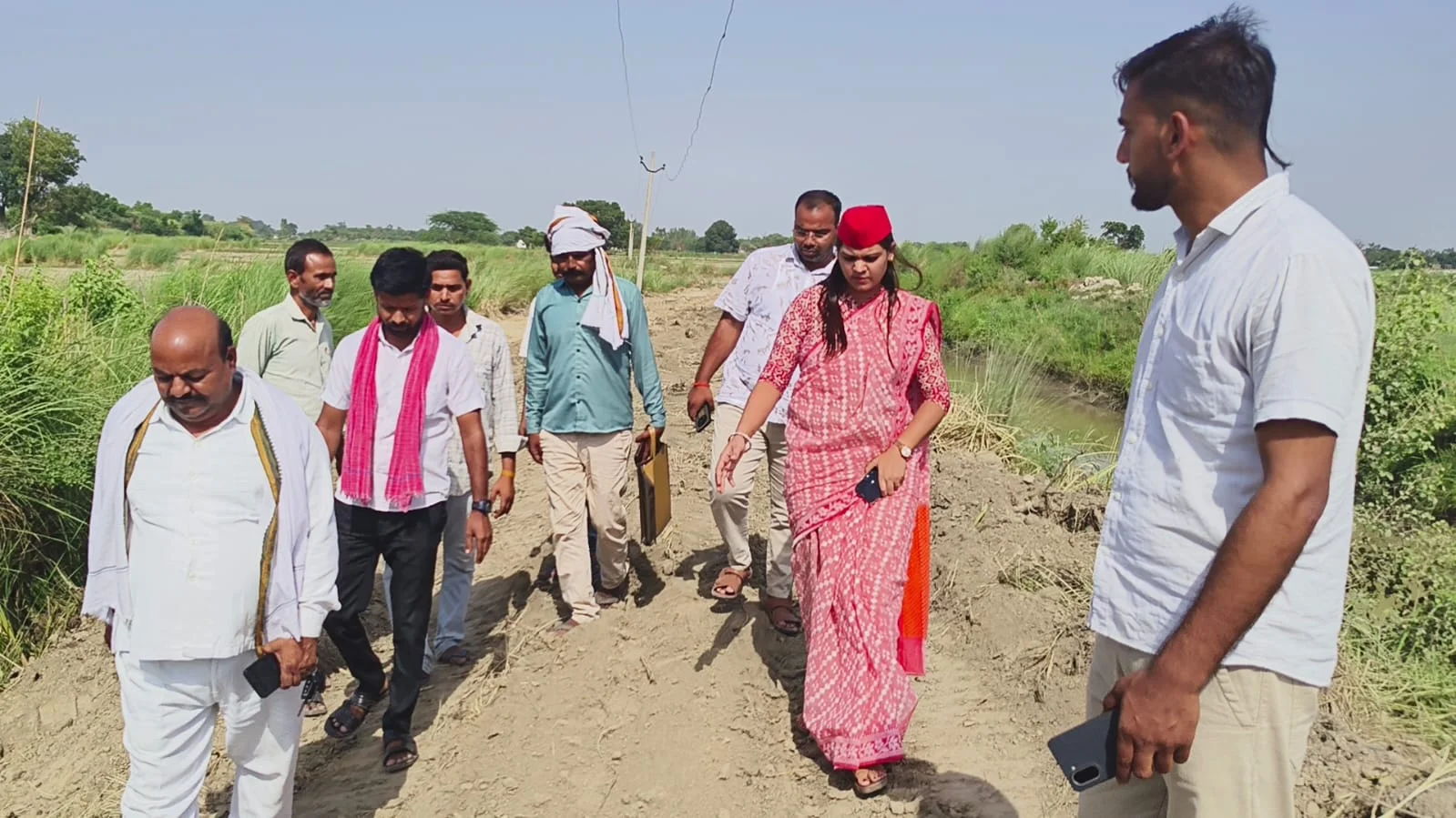 किसानों का आरोप