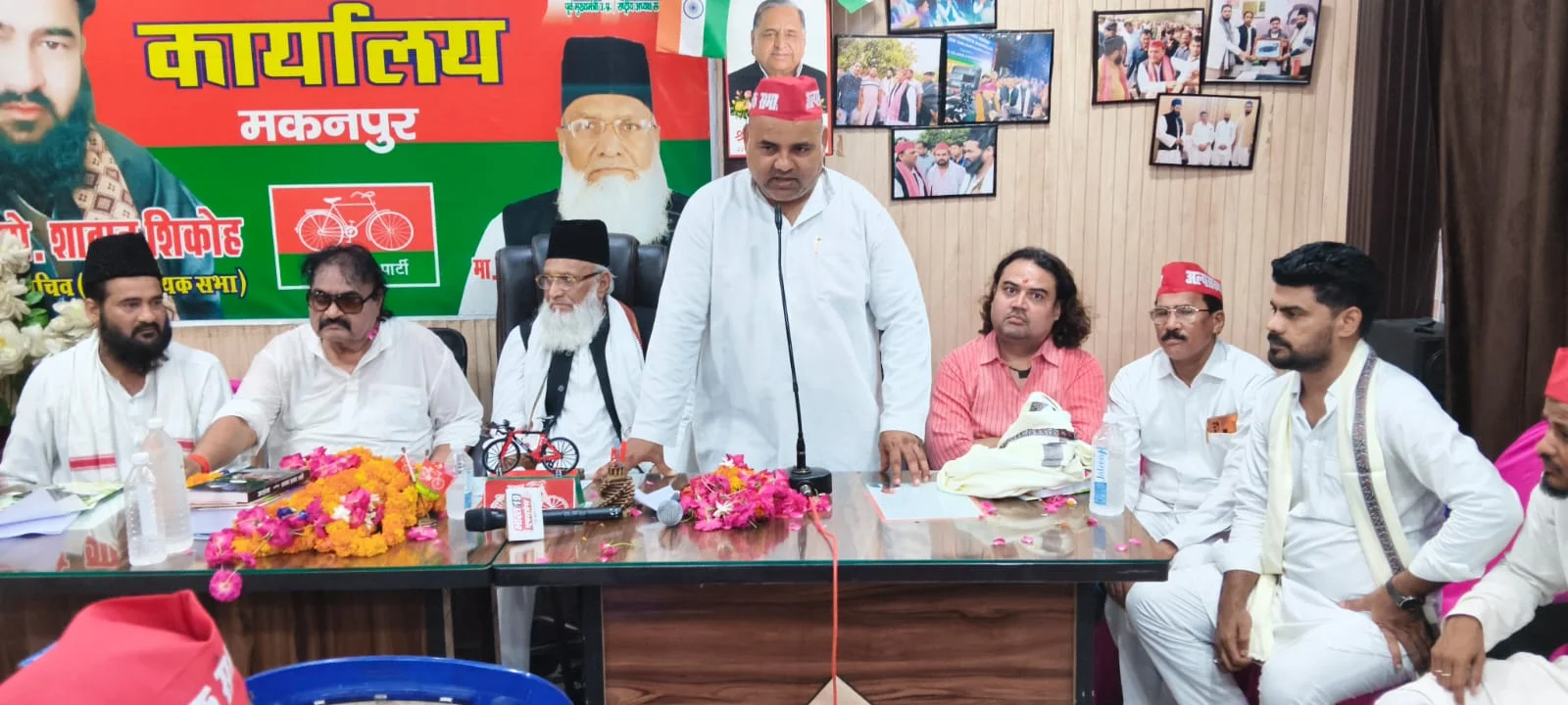 मकनपुर में सपा का शक्ति प्रदर्शन, विधानसभा चुनाव से पहले कार्यकर्ताओं में भरा नया जोश